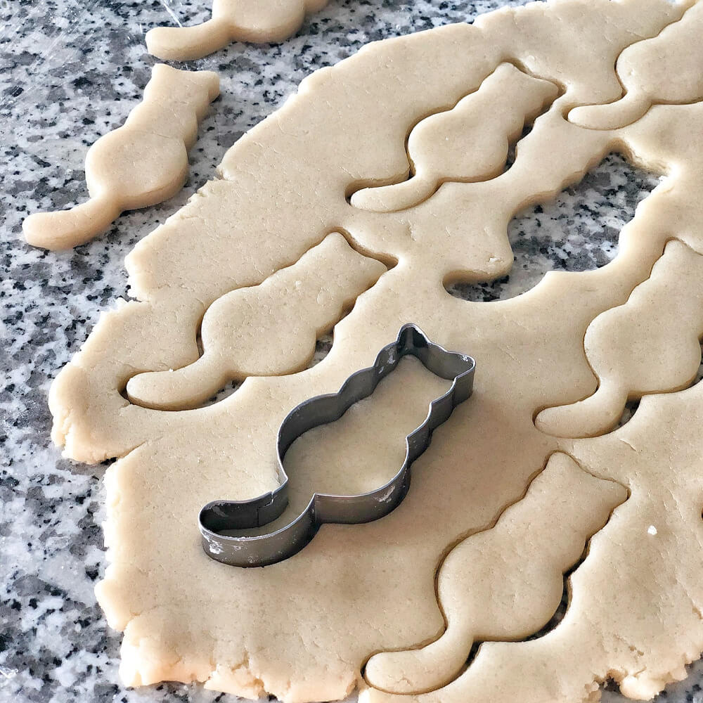 RVS vorm om desserts in de vorm van een kat te maken